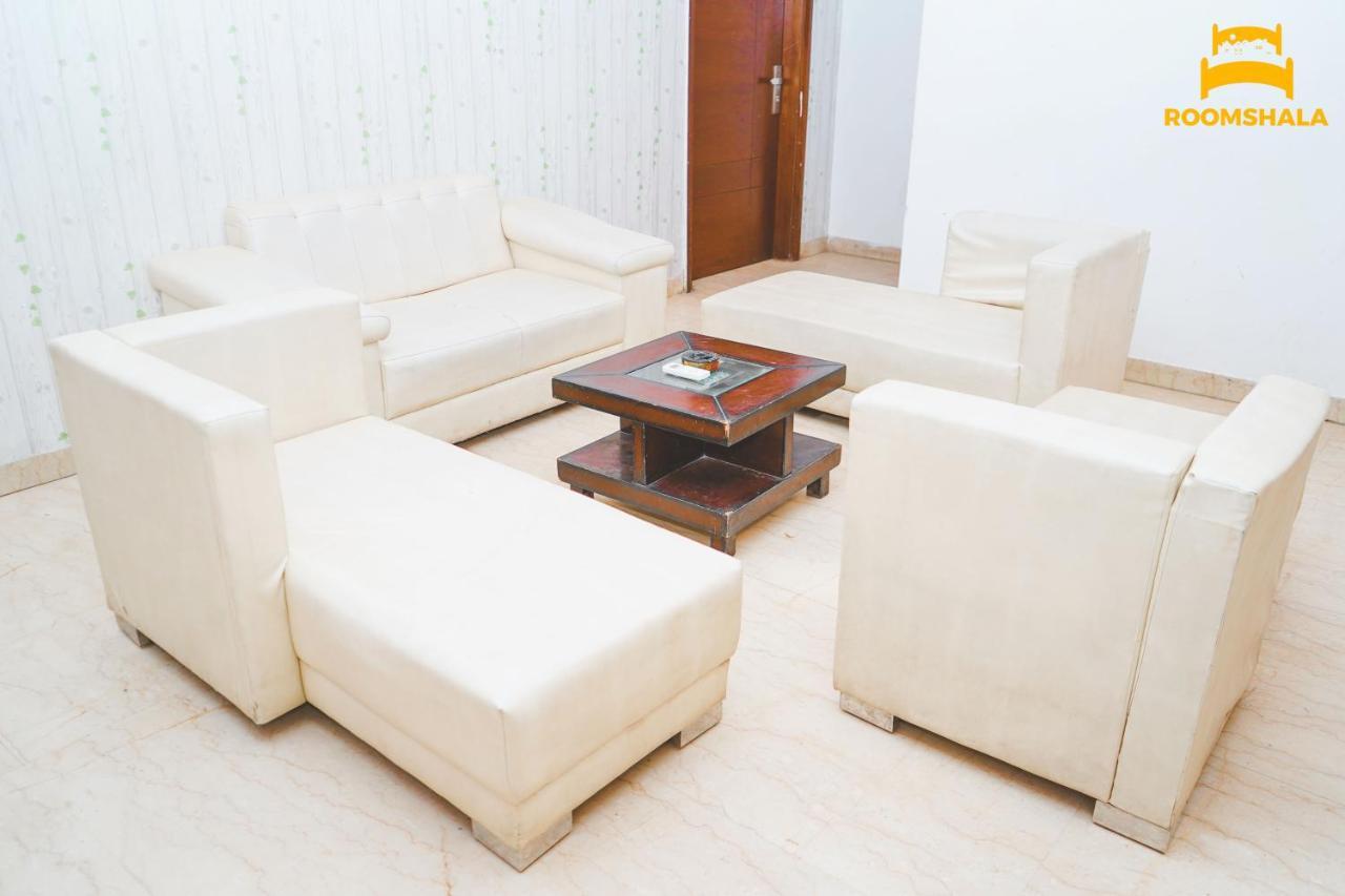 Badshahpur Hotel Ls 21 מראה חיצוני תמונה
