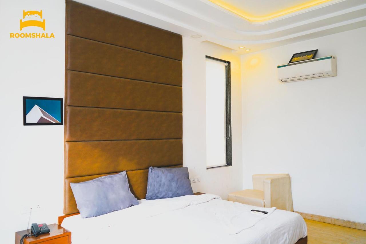 Badshahpur Hotel Ls 21 מראה חיצוני תמונה