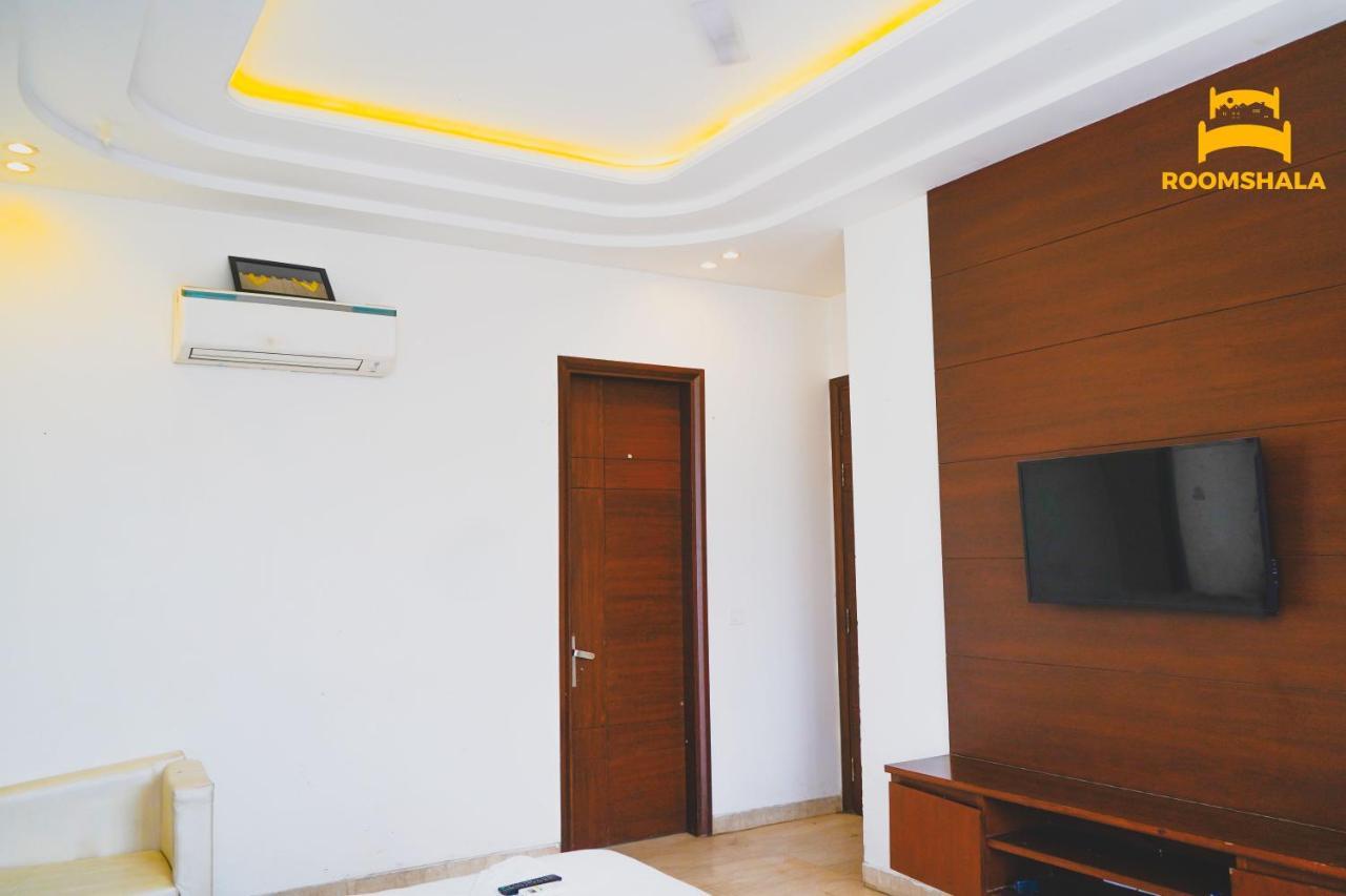 Badshahpur Hotel Ls 21 מראה חיצוני תמונה