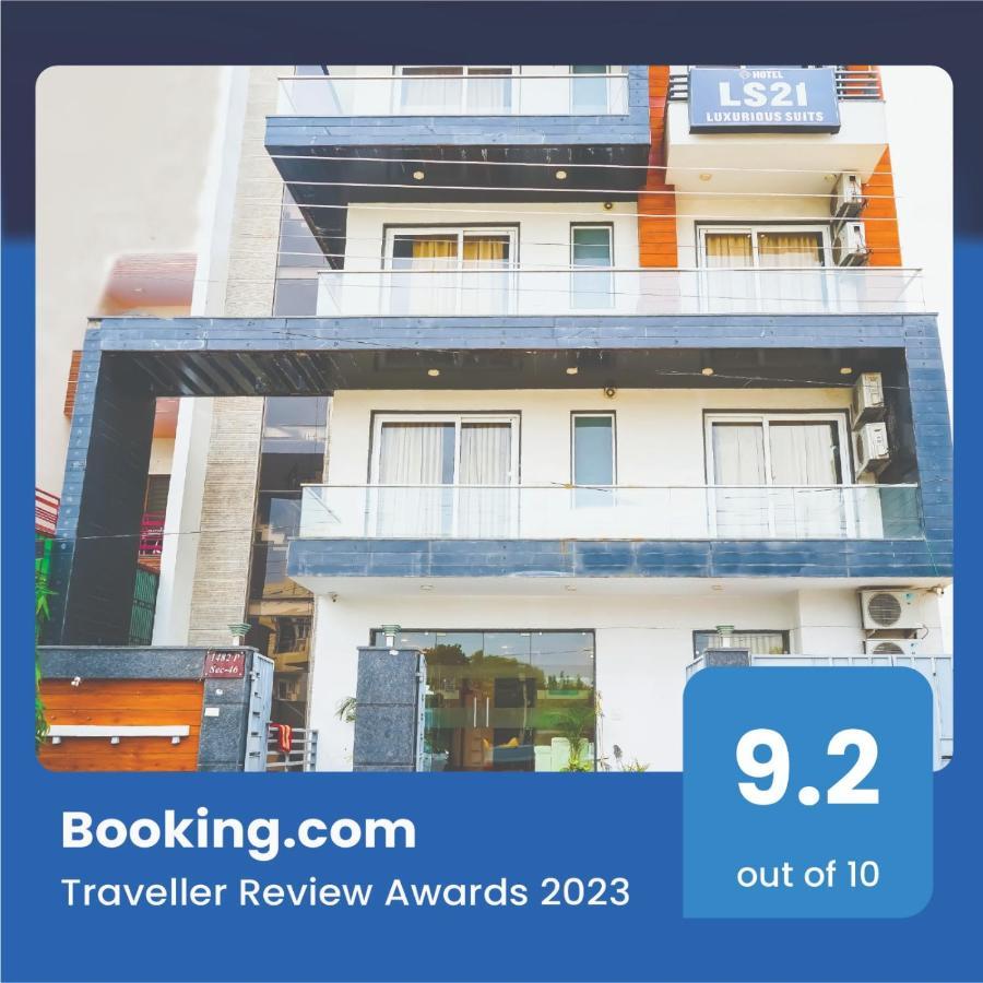 Badshahpur Hotel Ls 21 מראה חיצוני תמונה